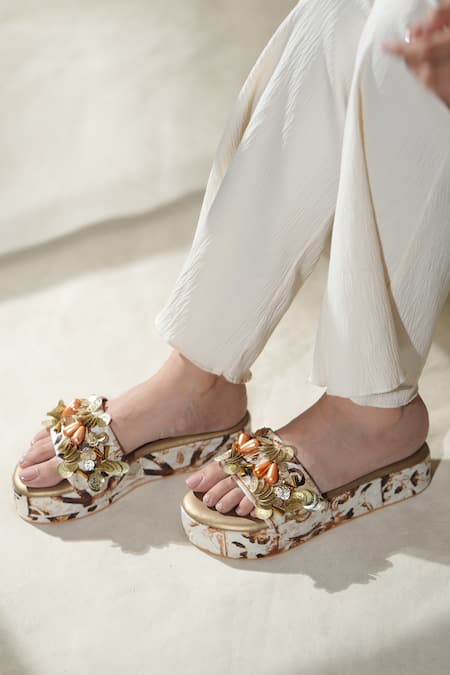 THE EPISODE Gold Embellished Charm Strap Platform 