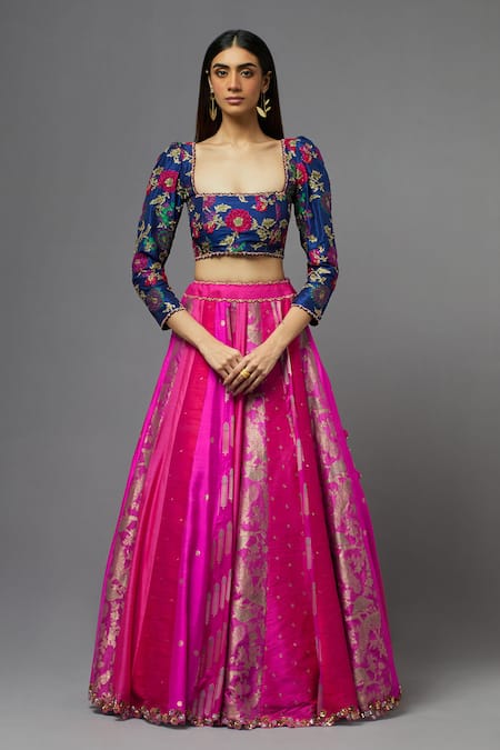 Buy_Aum By Asit And Ashima_Fuchsia Silk Embroidery Square Neck Floral Cape Lehenga Set_Online_at_Aza_Fashions
