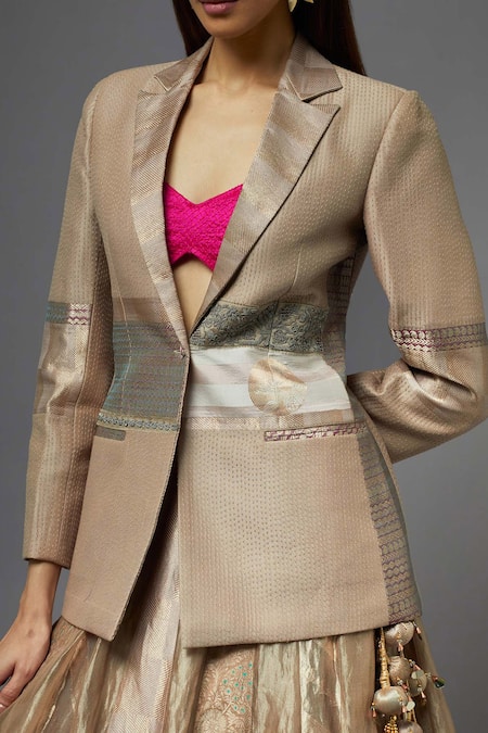 Buy Aum By Asit And Ashima Silver Silk Embroidery V-neck Floral Blazer Lehenga Set Online at Aza Fashions Buy_Aum By Asit And Ashima_Silver Silk Embroidery V-neck Floral Blazer Lehenga Set _Online_at_Aza_Fashions