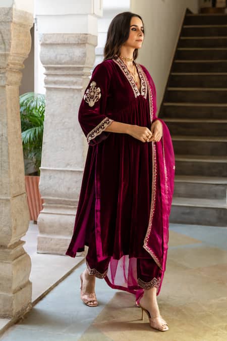 Shop_Maison Shefali_Purple Velvet, Organza Zari, Cut Work Khizaan Hand Embroidered Anarkali Set _Online_at_Aza_Fashions