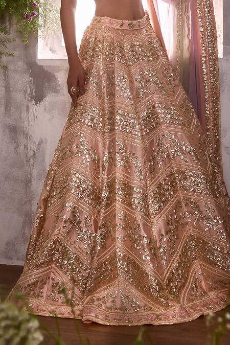Shian Peach Silk, Georgette Gota Patti, Daisy And Embellished Bridal Lehenga Set Online at Aza Fashions Shian_Peach Silk, Georgette Gota Patti, Daisy And Embellished Bridal Lehenga Set _Online_at_Aza_Fashions