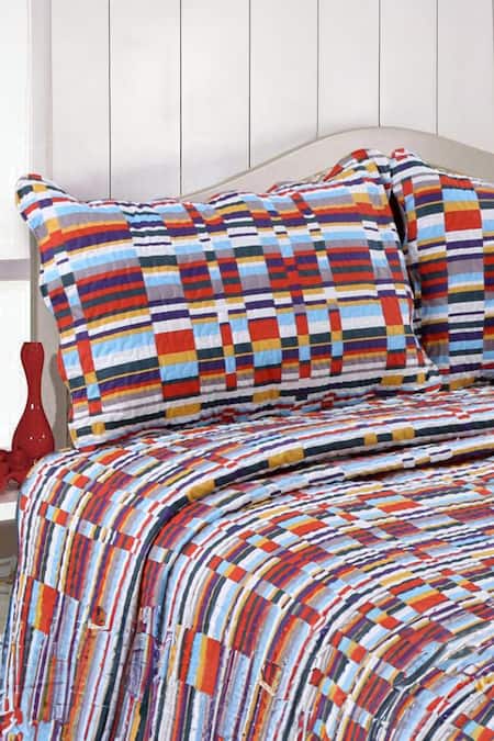 Shop Quliting Tree Multi Color Microfiber, 100% Abstract Geometric Pattern Quilt With Pillow Covers at Aza Fashions Shop_Quliting Tree_Multi Color Microfiber, 100% Abstract Geometric Pattern Quilt With Pillow Covers_at_Aza_Fashions