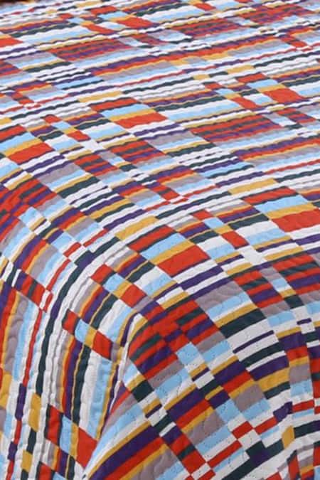 Quliting Tree Multi Color Microfiber, 100% Abstract Geometric Pattern Quilt With Pillow Covers Online at Aza Fashions Quliting Tree_Multi Color Microfiber, 100% Abstract Geometric Pattern Quilt With Pillow Covers_Online_at_Aza_Fashions