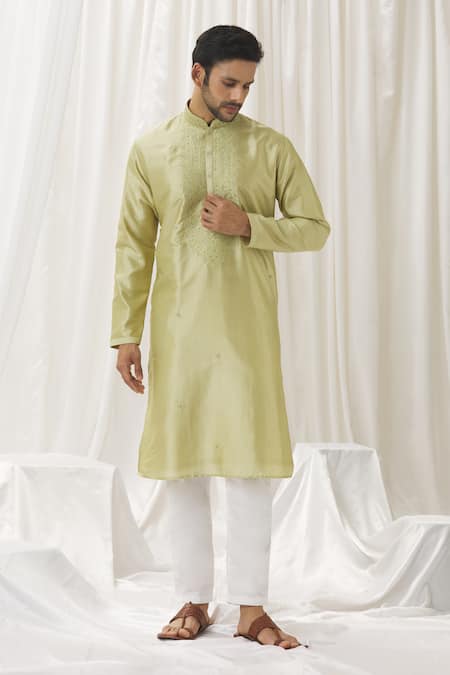 Alaya Advani Green Kurta Silk Embroidered Thread Blossom With Pant 