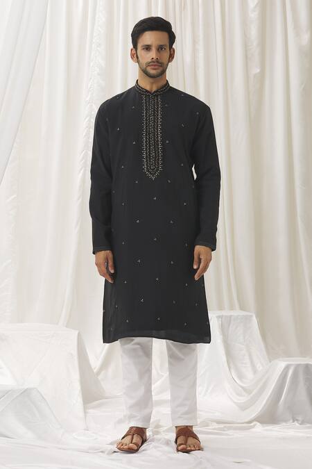 Aariyana Couture Black Silk, Cotton, Polyester Embroidery Foliage Zari Kurta With Pant Online at Aza Fashions Aariyana Couture_Black Silk, Cotton, Polyester Embroidery Foliage Zari Kurta With Pant _Online_at_Aza_Fashions