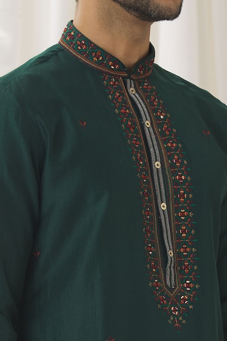 Shop_Aariyana Couture_Green Silk, Cotton, Polyester Miniature Butti Straight Kurta With Pant _Online_at_Aza_Fashions