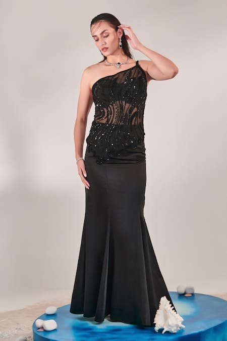 One Knot One By Ashna Black Top Tulle Embroidered Sequins Top One Embellished Mermaid Skirt Set 