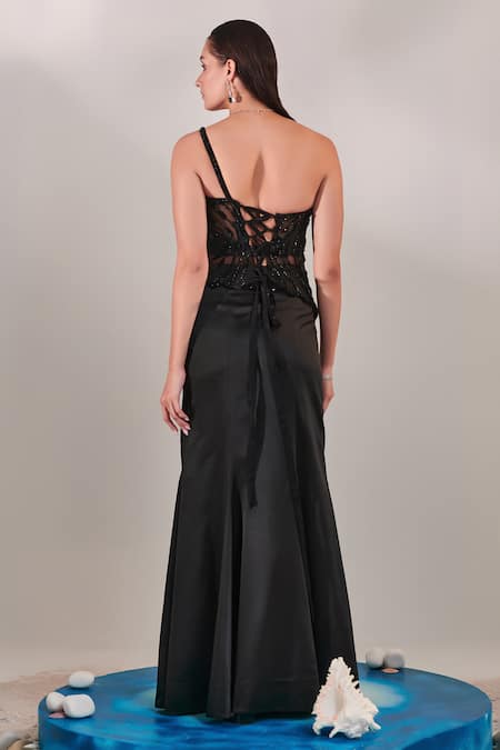 Shop One Knot One By Ashna Black Satin, Tulle Sequins Sweetheart Neck, Embellished Top Mermaid Skirt Set at Aza Fashions Shop_One Knot One By Ashna_Black Satin, Tulle Sequins Sweetheart Neck, Embellished Top Mermaid Skirt Set _at_Aza_Fashions