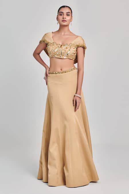 One Knot One Sequin Embroidered Draped Blouse With Skirt 