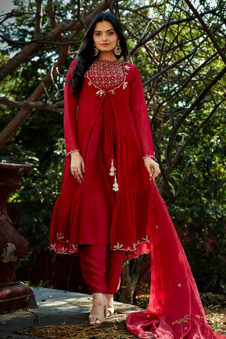 Shop Saangi Maroon Organza, Georgette, Denim Embroidery Crew Neck, Kurta Set With Shrug at Aza Fashions Shop_Saangi_Maroon Organza, Georgette, Denim Embroidery Crew Neck, Kurta Set With Shrug _at_Aza_Fashions