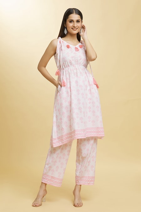 Khwaab By Sanjana Lakhani Carnation Bloom Print Kurta & Pant Set 