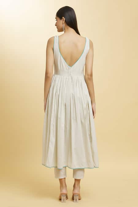 Shop Naintara Bajaj Off White Cotton, Organza Square Gathered Flare Anarkali Pant Set With Dupatta at Aza Fashions Shop_Naintara Bajaj_Off White Cotton, Organza Square Gathered Flare Anarkali Pant Set With Dupatta _at_Aza_Fashions