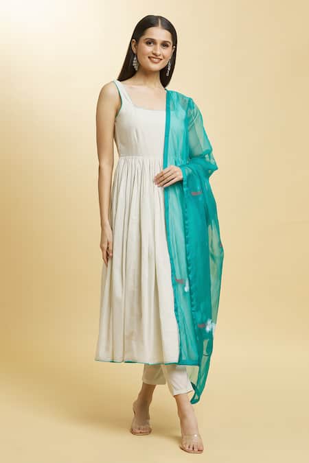 Buy Naintara Bajaj Off White Cotton, Organza Square Gathered Flare Anarkali Pant Set With Dupatta Online at Aza Fashions Buy_Naintara Bajaj_Off White Cotton, Organza Square Gathered Flare Anarkali Pant Set With Dupatta _Online_at_Aza_Fashions