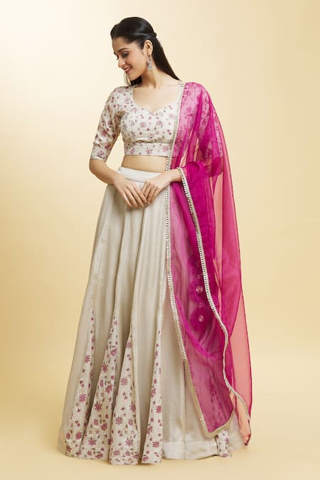 Shop_Naintara Bajaj_Grey Organza, Silk Tassels Sweetheart Lotus Gardenia Print Lehenga Blouse Set _Online_at_Aza_Fashions