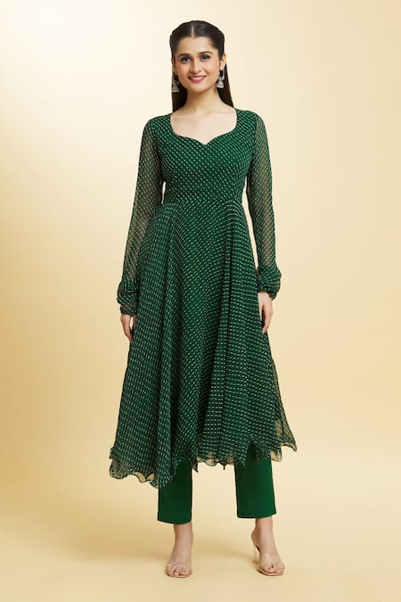 Buy_Naintara Bajaj_Green Georgette, Cotton Tassels Keyhole Tree Top Leheriya Pattern Anarkali Set _Online_at_Aza_Fashions