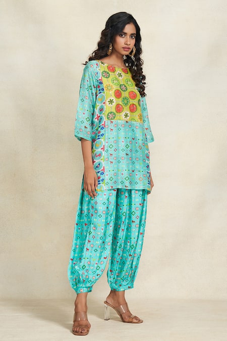 Gulabo by Abu Sandeep Chanderi Geometric Print Kurta 