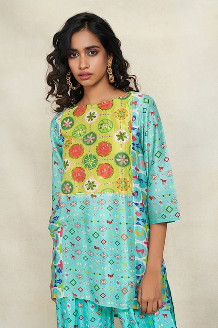 Shop_Gulabo By Abu Sandeep_Blue Chanderi Digital Print Animal Boat Geometric Kurta  _Online_at_Aza_Fashions