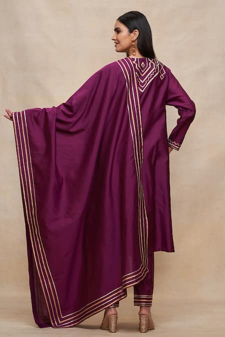 Shop Gulabo By Abu Sandeep Wine 100% Pure Chanderi Silk Embellished Gota Patti Dupatta at Aza Fashions Shop_Gulabo By Abu Sandeep_Wine 100% Pure Chanderi Silk Embellished Gota Patti Dupatta _at_Aza_Fashions