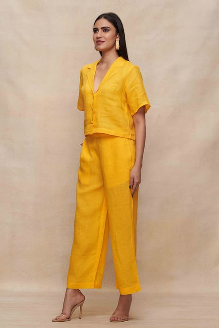 Gulabo By Abu Sandeep_Yellow Linen Collared Solid Crop Shirt _Online_at_Aza_Fashions