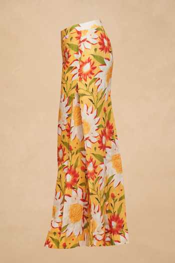 Buy_Gulabo By Abu Sandeep_Yellow 100% Linen Floral Print Flared Pant