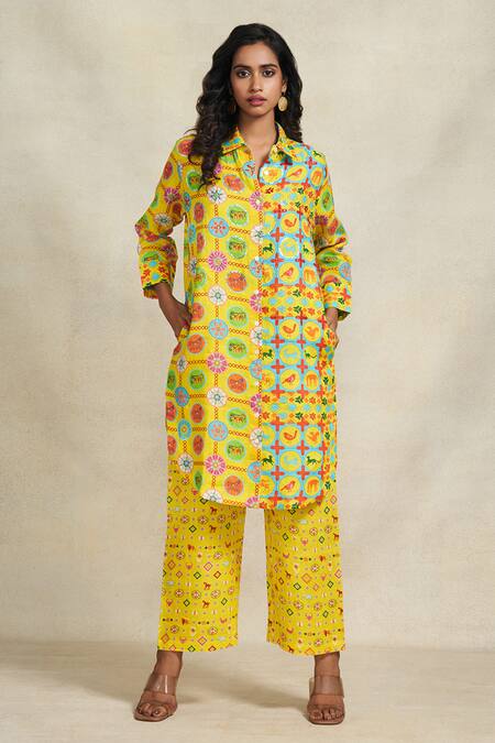 Gulabo By Abu Sandeep_Yellow Linen Sequins Shawl Neck Animal Print Long Shirt _Online_at_Aza_Fashions