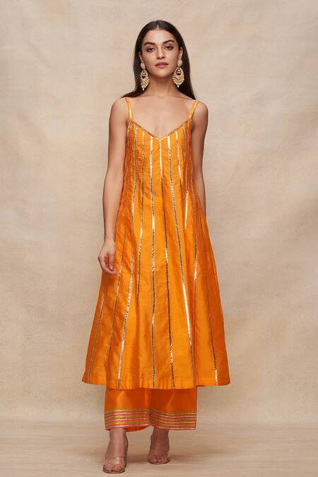 Gulabo By Abu Sandeep Yellow Chanderi Embellished Gota Border Pant Online at Aza Fashions Gulabo By Abu Sandeep_Yellow Chanderi Embellished Gota Border Pant _Online_at_Aza_Fashions