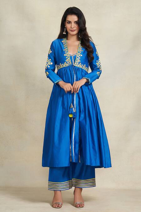 Gulabo By Abu Sandeep_Blue Chanderi Gota Patti Open Neck Embroidered Gathered Jacket _Online_at_Aza_Fashions