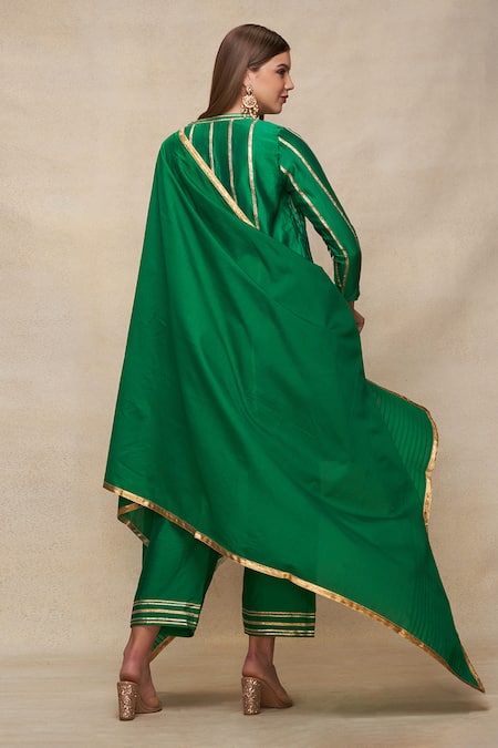 Shop Gulabo By Abu Sandeep Green Chanderi Embroidery Gota Dupatta at Aza Fashions Shop_Gulabo By Abu Sandeep_Green Chanderi Embroidery Gota Dupatta _at_Aza_Fashions