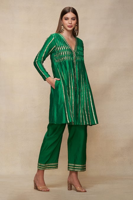 Shop Gulabo By Abu Sandeep Green Chanderi Embroidery Gota V Neck A-line Work Kurta Online at Aza Fashions Shop_Gulabo By Abu Sandeep_Green Chanderi Embroidery Gota V Neck A-line Work Kurta _Online_at_Aza_Fashions