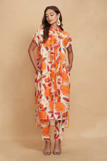 Gulabo By Abu Sandeep Orange 100% Linen Kadam Print Tie-up Collar Tunic Online at Aza Fashions Gulabo By Abu Sandeep_Orange 100% Linen Kadam Print Tie-up Collar Tunic _Online_at_Aza_Fashions