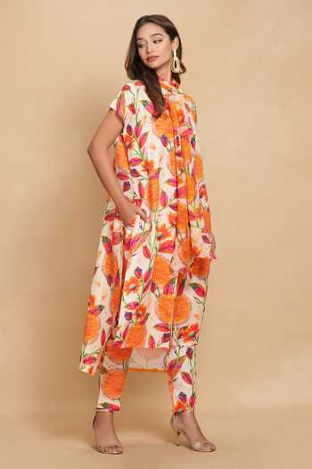 Shop Gulabo By Abu Sandeep Orange 100% Linen Kadam Print Tie-up Collar Tunic Online at Aza Fashions Shop_Gulabo By Abu Sandeep_Orange 100% Linen Kadam Print Tie-up Collar Tunic _Online_at_Aza_Fashions