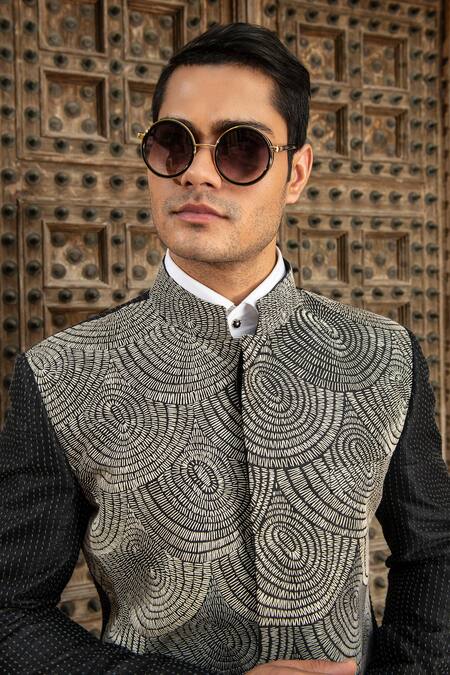 Abkasa_Black Dupion-raw Silk Blend Embroidered Clove Loop Ombre Bandhgala Set  _at_Aza_Fashions