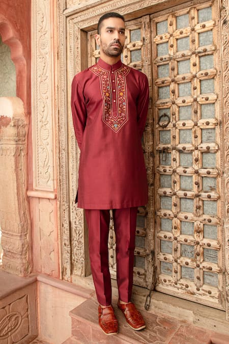 Shop Abkasa Maroon Katan Silk Embroidered Floral Amber Placket Kurta Set at Aza Fashions Shop_Abkasa_Maroon Katan Silk Embroidered Floral Amber Placket Kurta Set _at_Aza_Fashions
