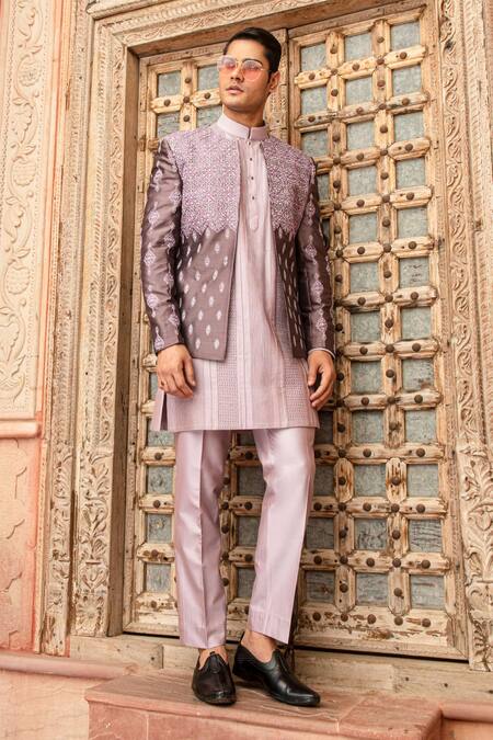 Abkasa Lavola Floral Embroidered Bandhgala Set 