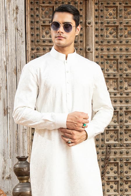 Buy_Abkasa_White Modal Satin Embroidery Floral Abyan Kurta With Pant  _Online_at_Aza_Fashions