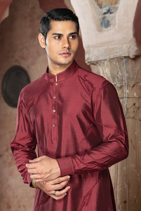 Abkasa_Maroon Katan Silk Placement Embroidery French Bordeaux Kurta With Pant  _Online_at_Aza_Fashions