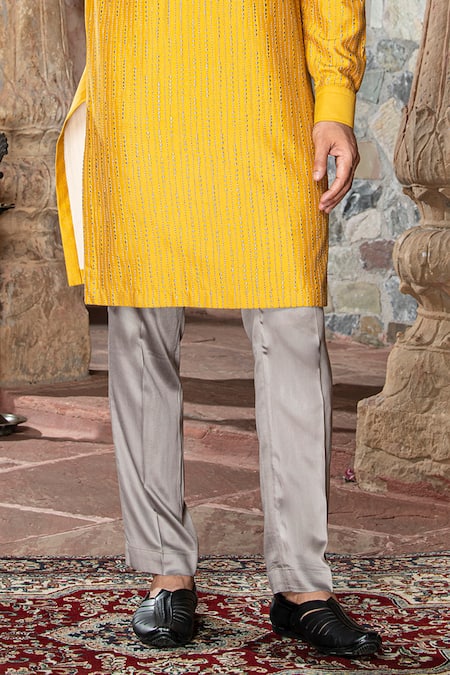Abkasa_Yellow Katan Silk Embroidery Thread Aurelius Kurta With Pant  _Online_at_Aza_Fashions