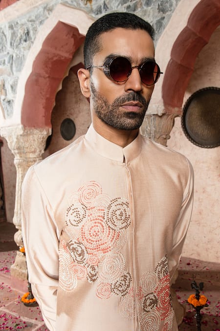 Buy_Abkasa_Peach Katan Silk Embroidery French Knots Coralynn Kurta With Pant  _Online_at_Aza_Fashions