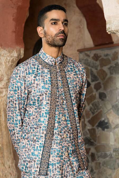 Abkasa Blue Cotton, Polyester Embroidery Abstract Bundi Kurta Set at Aza Fashions Abkasa_Blue Cotton, Polyester Embroidery Abstract Bundi Kurta Set _at_Aza_Fashions