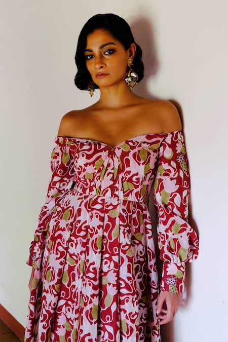 Shop_Jodi_Maroon Silk Sweetheart Neck Kashi Box Pleat Off Shoulder Dress _Online_at_Aza_Fashions