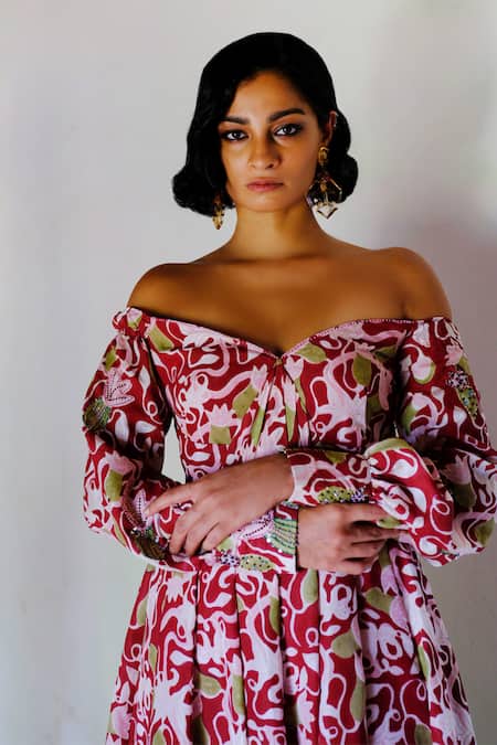 Jodi_Maroon Silk Sweetheart Neck Kashi Box Pleat Off Shoulder Dress _at_Aza_Fashions