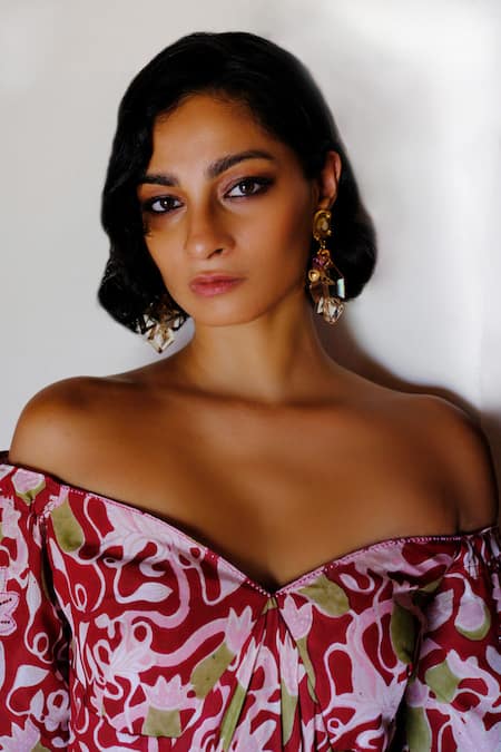 Shop_Jodi_Maroon Silk Sweetheart Neck Kashi Box Pleat Off Shoulder Dress 