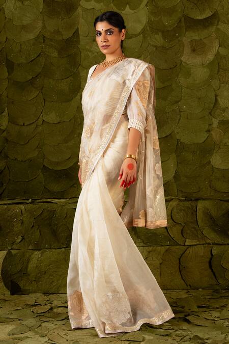 Latha Puttanna Cream Silk, Organza Sequins, Applique Square Sose Embroidered Saree With Blouse at Aza Fashions Latha Puttanna_Cream Silk, Organza Sequins, Applique Square Sose Embroidered Saree With Blouse_at_Aza_Fashions