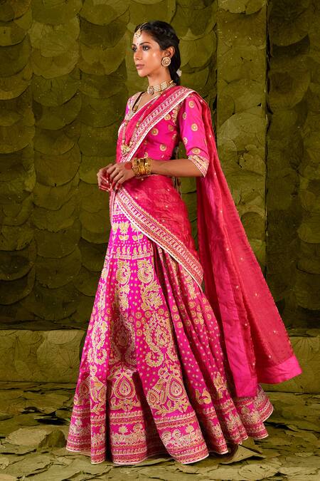 Latha Puttanna_Pink Karnataka Embroidered Tape Hennu Aari Bridal Lehenga Set _Online_at_Aza_Fashions