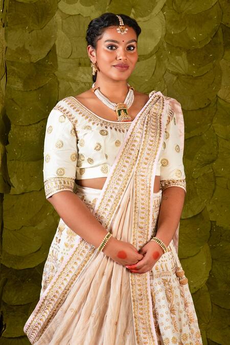 Latha Puttanna White Karnataka Silk Embroidered Aari Round Hennu Tape Bridal Lehenga Set Online at Aza Fashions Latha Puttanna_White Karnataka Silk Embroidered Aari Round Hennu Tape Bridal Lehenga Set _Online_at_Aza_Fashions