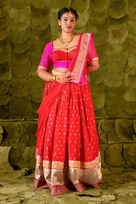 Latha Puttanna Pink Chintamani Silk Embroidered Zari Sweetheart Nadini Beaten Lehenga Set 