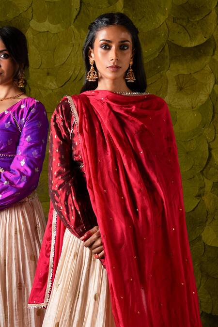 Buy_Latha Puttanna_Off White Silk Zari, Sequins, Gota Patti V-neck Embroidered Lehenga Set _Online_at_Aza_Fashions