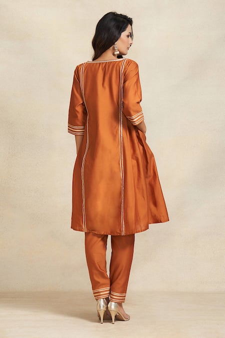 Shop Gulabo By Abu Sandeep Orange 100% Pure Chanderi Silk Embroidery Gota Notched Gathered Kurta at Aza Fashions Shop_Gulabo By Abu Sandeep_Orange 100% Pure Chanderi Silk Embroidery Gota Notched Gathered Kurta _at_Aza_Fashions