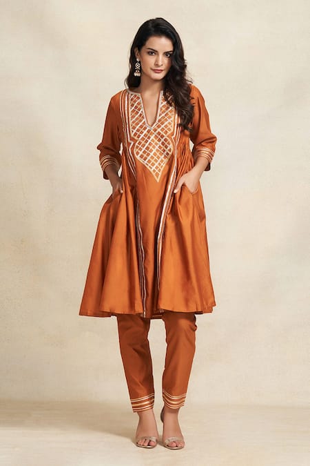 Gulabo By Abu Sandeep Orange 100% Pure Chanderi Silk Embroidery Gota Notched Gathered Kurta Online at Aza Fashions Gulabo By Abu Sandeep_Orange 100% Pure Chanderi Silk Embroidery Gota Notched Gathered Kurta _Online_at_Aza_Fashions