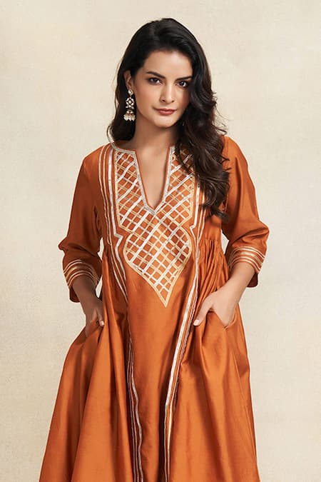Buy Gulabo By Abu Sandeep Orange 100% Pure Chanderi Silk Embroidery Gota Notched Gathered Kurta Online at Aza Fashions Buy_Gulabo By Abu Sandeep_Orange 100% Pure Chanderi Silk Embroidery Gota Notched Gathered Kurta _Online_at_Aza_Fashions